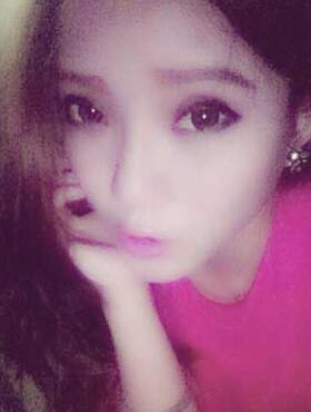 割雙眼皮半個(gè)月了 有雙眼皮的感覺真爽！