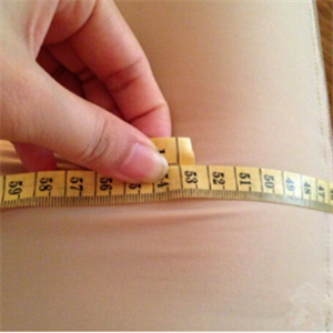 去東方和諧做了大腿抽脂，分享一下我的前后對比果圖片吧！