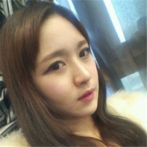 分享我改臉型+硅膠隆鼻手術(shù)前后對比果照片，伊萊美李湘源做的~