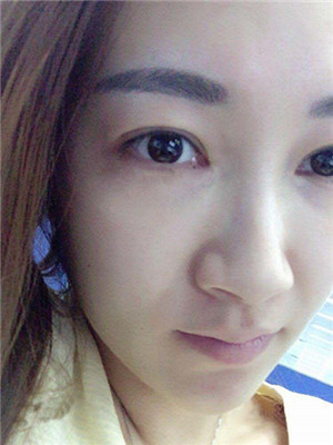 水光補(bǔ)水嫩膚給你大大的驚喜