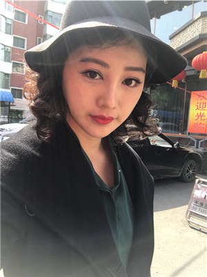 自體脂肪隆眉弓后，更有精神了