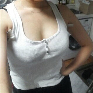 自體脂肪隆胸手術恢復過程分享，還有前后對比果照片哦~~