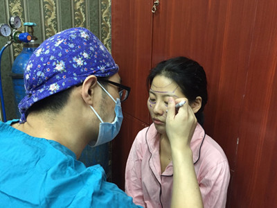 自體脂肪填充全臉，前后對(duì)比一下果棒棒噠!