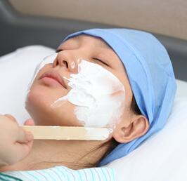 面部埋埋蛋白線.提升手術(shù)敷*藥