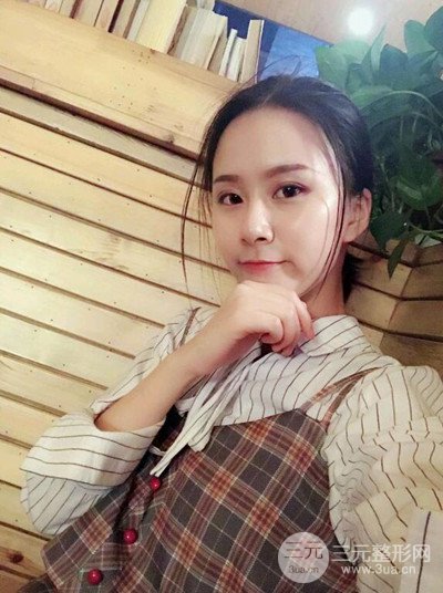 武漢伊美馨桂亮醫(yī)生自體脂肪填充面部前后對比圖恢復(fù)日記分享~