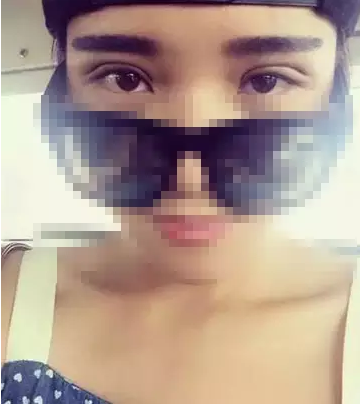 你離女神就差一個(gè)雙眼皮~