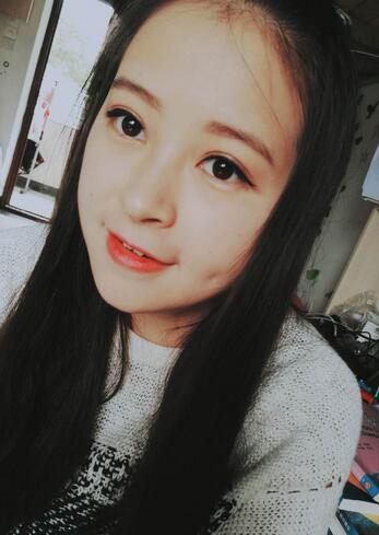 梨花雨割雙眼皮恢復(fù)半年了