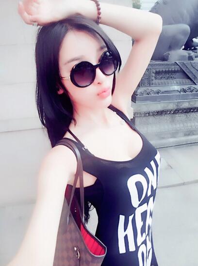 假體隆胸圓形躺下果圖