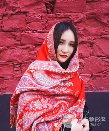 面部埋埋蛋白線.提升前后對比照片，皮膚緊致了不少