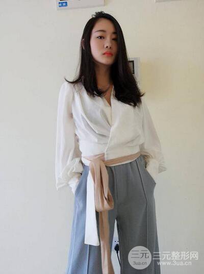 腰腹吸脂全身塑形案例