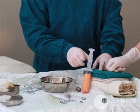 網(wǎng)絡(luò)主播做自體脂肪豐太陽穴真實案例分享，果杠杠的