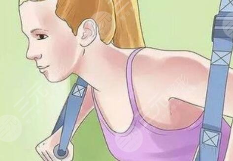 水滴型隆胸術(shù)前