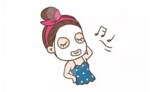 軍訓曬黑怎樣快速變白?