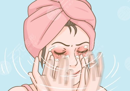 臉部長(zhǎng)有脂肪粒是怎么回事？