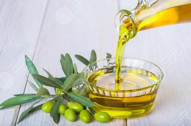 橄欖油去除妊娠紋需要配合使用身體乳么？怎么正確使用？