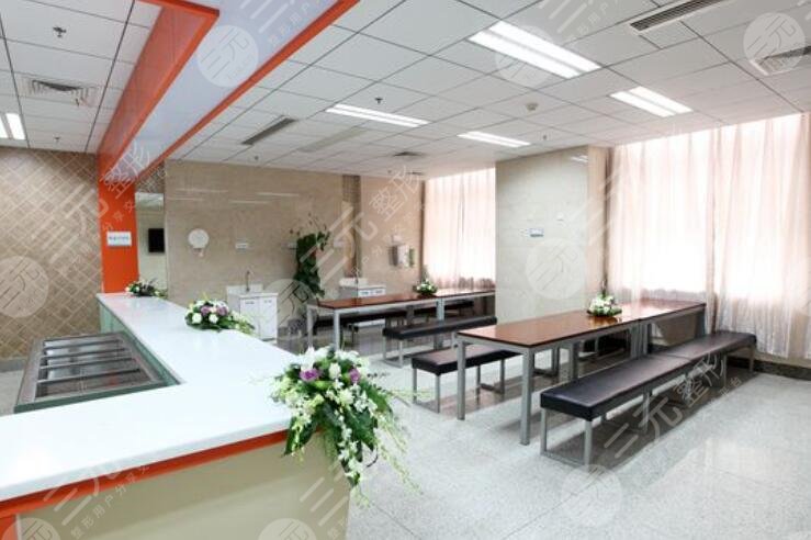 長沙湘雅醫(yī)院