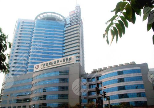 南寧自體脂肪隆鼻多少錢